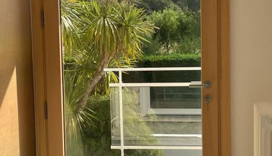 Porte entre